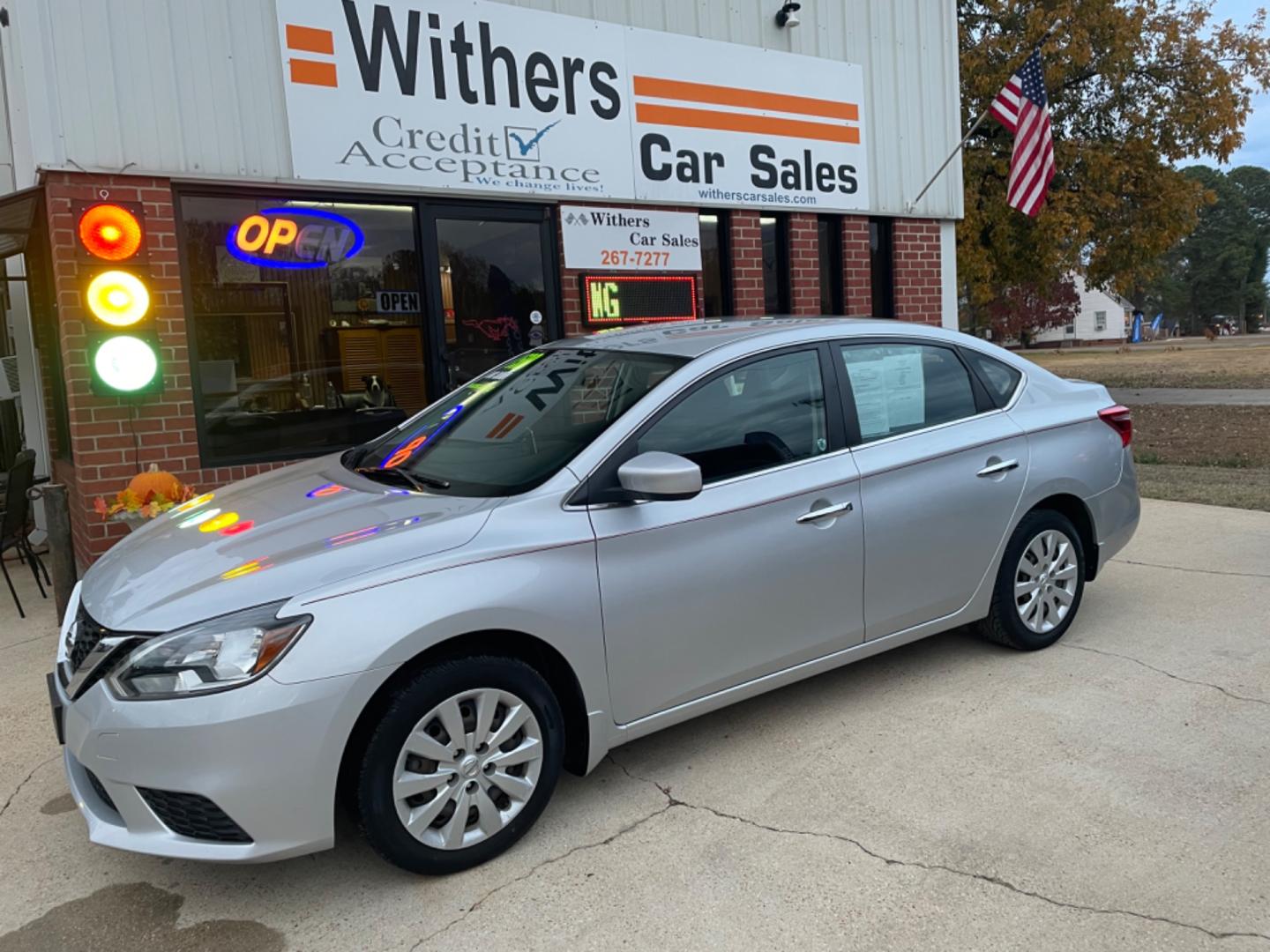 2017 Silver /Gray Nissan Sentra S 6MT (3N1AB7APXHY) with an 1.8L L4 SFI DOHC 16V engine, 6M transmission, located at 204 Hwy. 16 East, Carthage, MS, 39051, (601) 267-7277, 0.000000, 0.000000 - Photo#0